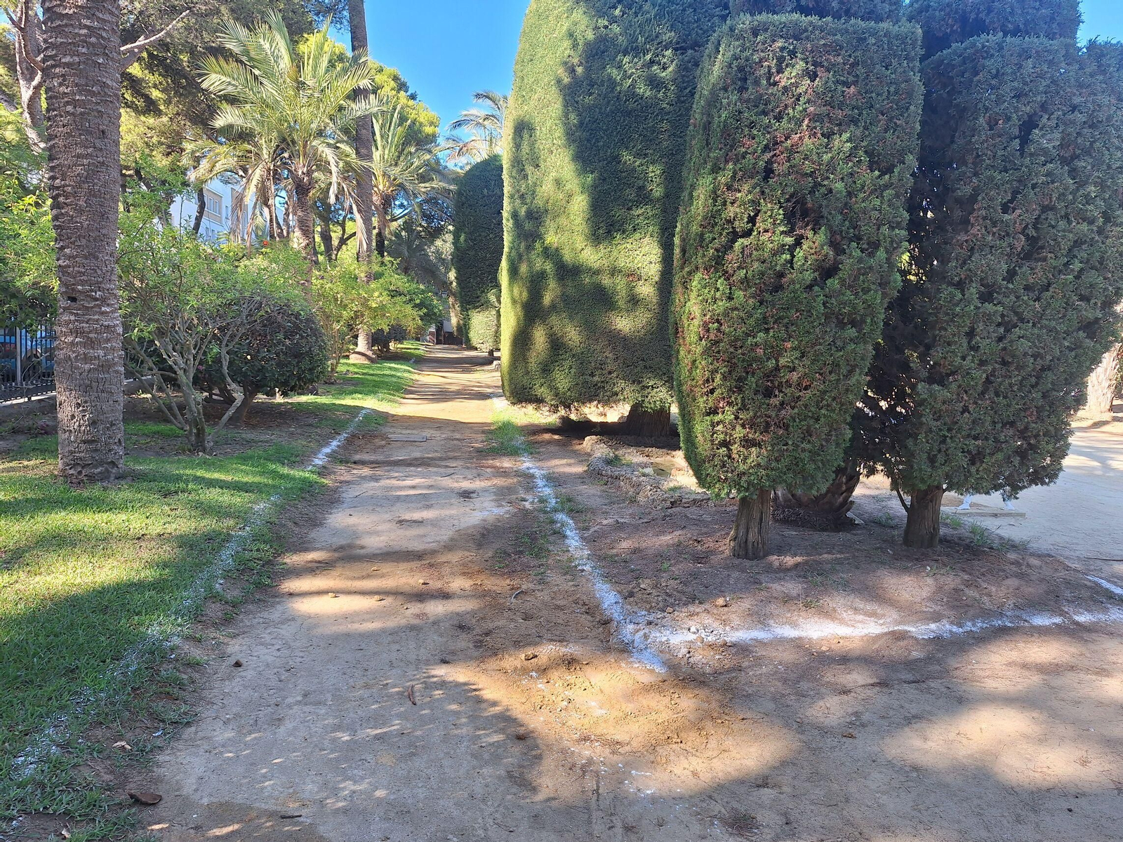 Trabajo en la zona ajardinada del parque.