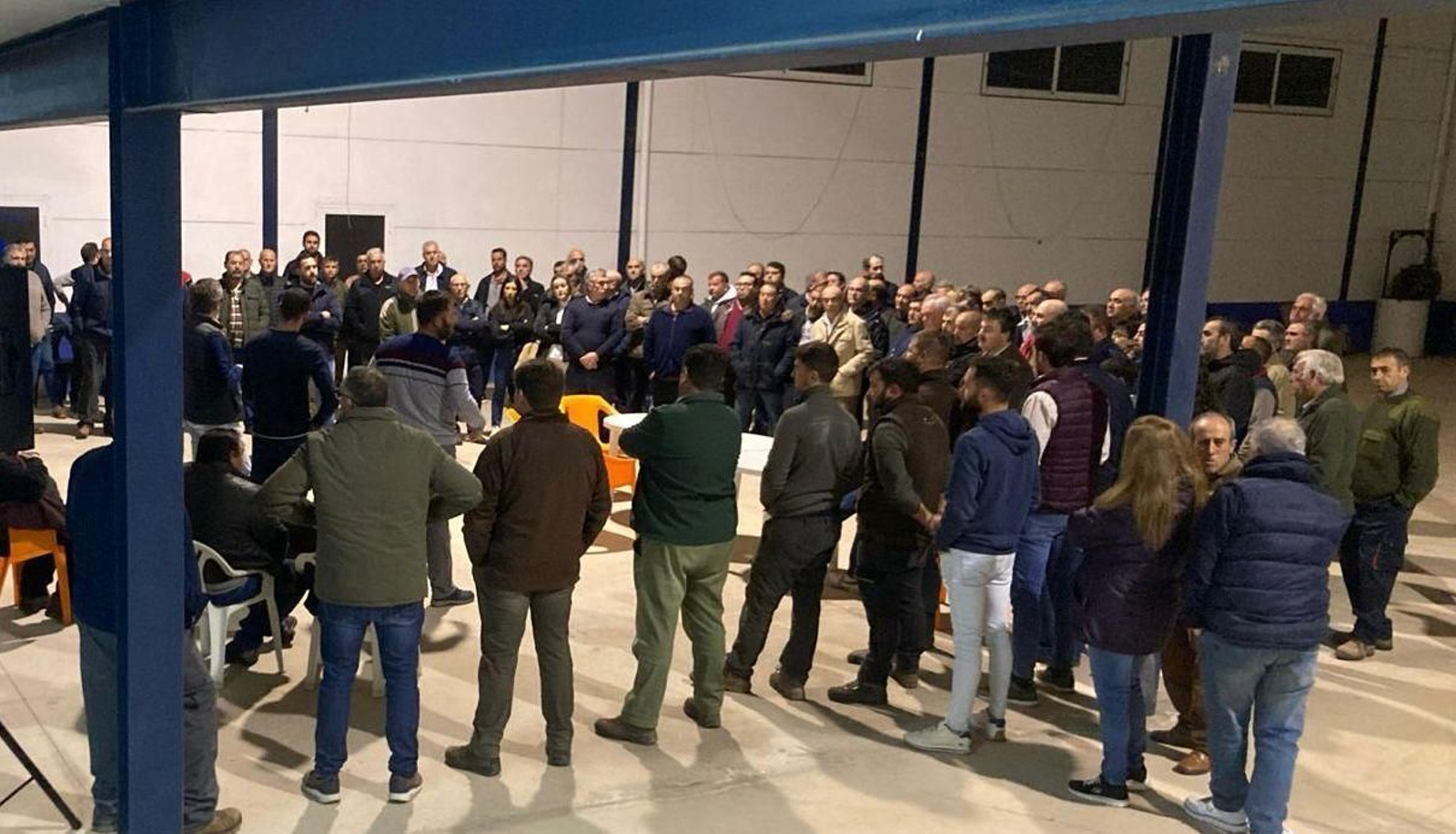 Un momento de la reunión de agricultores y ganaderos de la zona norte de la provincia de Córdoba. Un momento de la reunión de agricultores y ganaderos de la zona norte de la provincia de Córdoba.