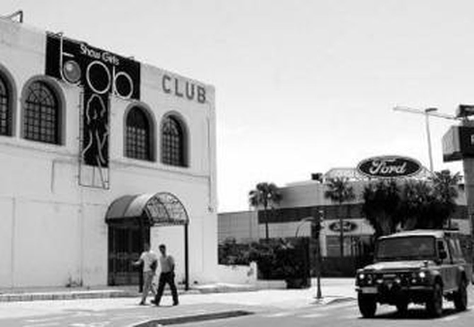 La puerta del club Showgirls, ayer por la tarde.