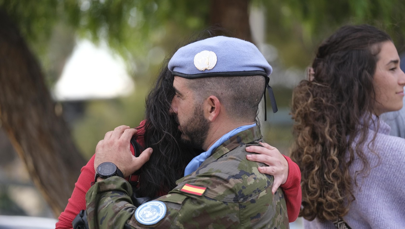 Imágenes de la salida del segundo contingente de La Legión con destino el Líbano