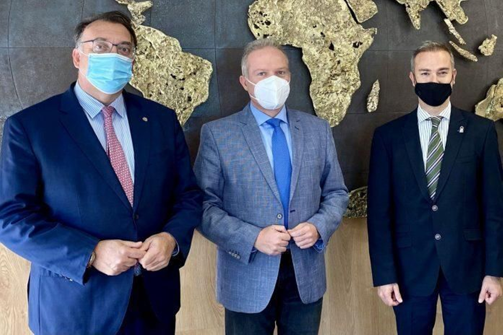 La UAL y la Junta de Andalucía se abren a internacionalizar el tejido empresarial e investigador almeriense