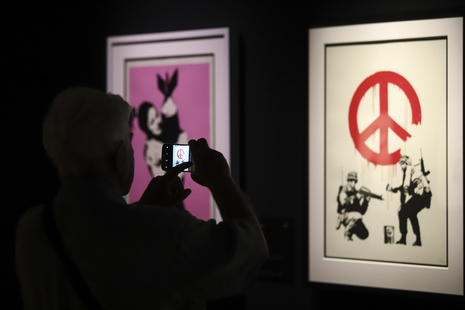 Las fotos de la exposición 'Banksy. The art of protest' en La Térmica, en Málaga