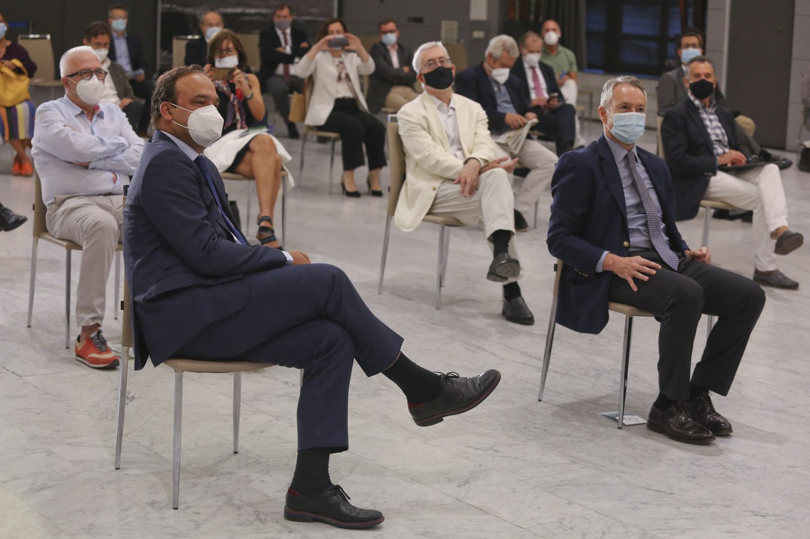 Fotos del Foro Joly con el economista José Carlos Díez