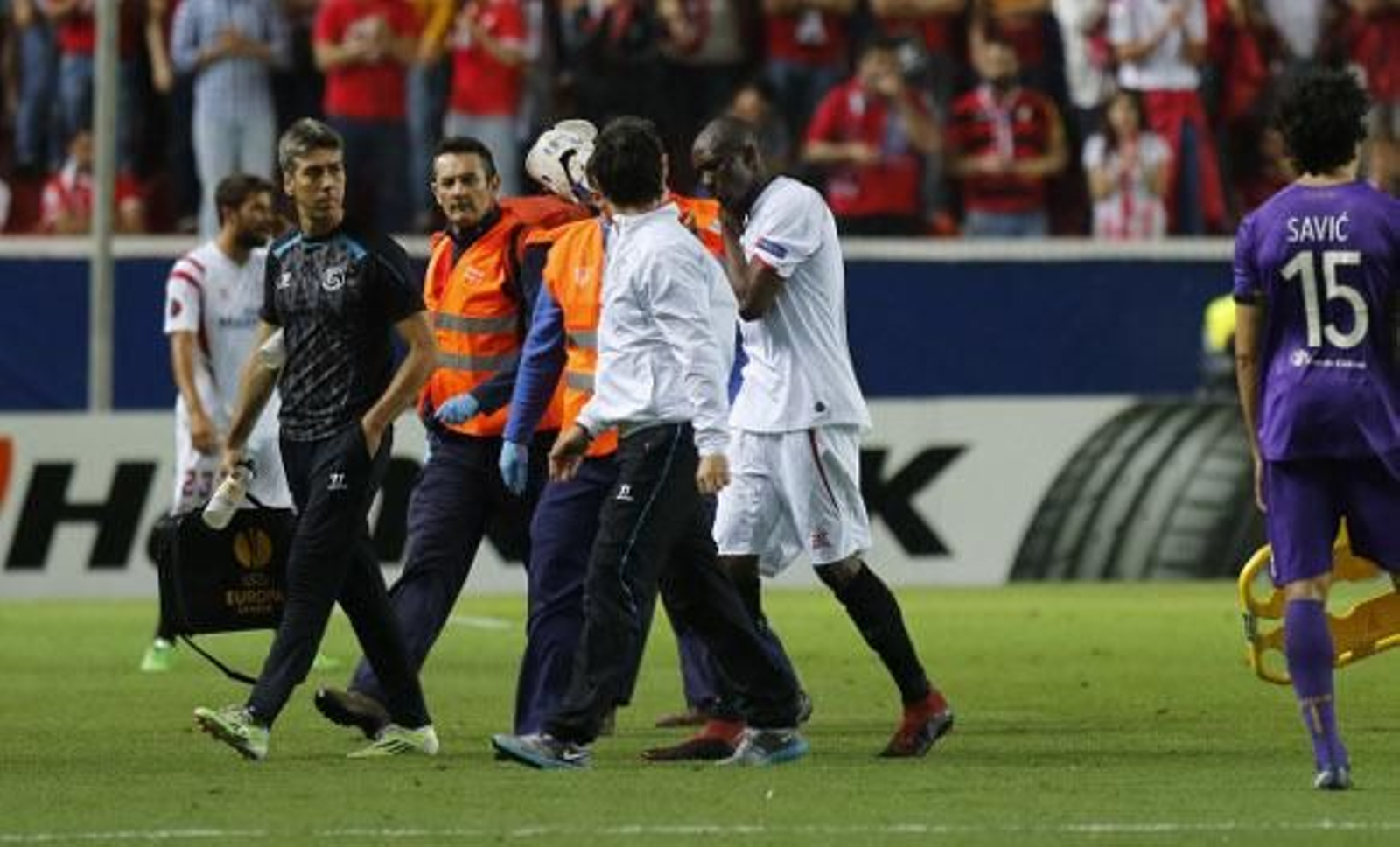 M'Bia será baja ante el Celta de Vigo