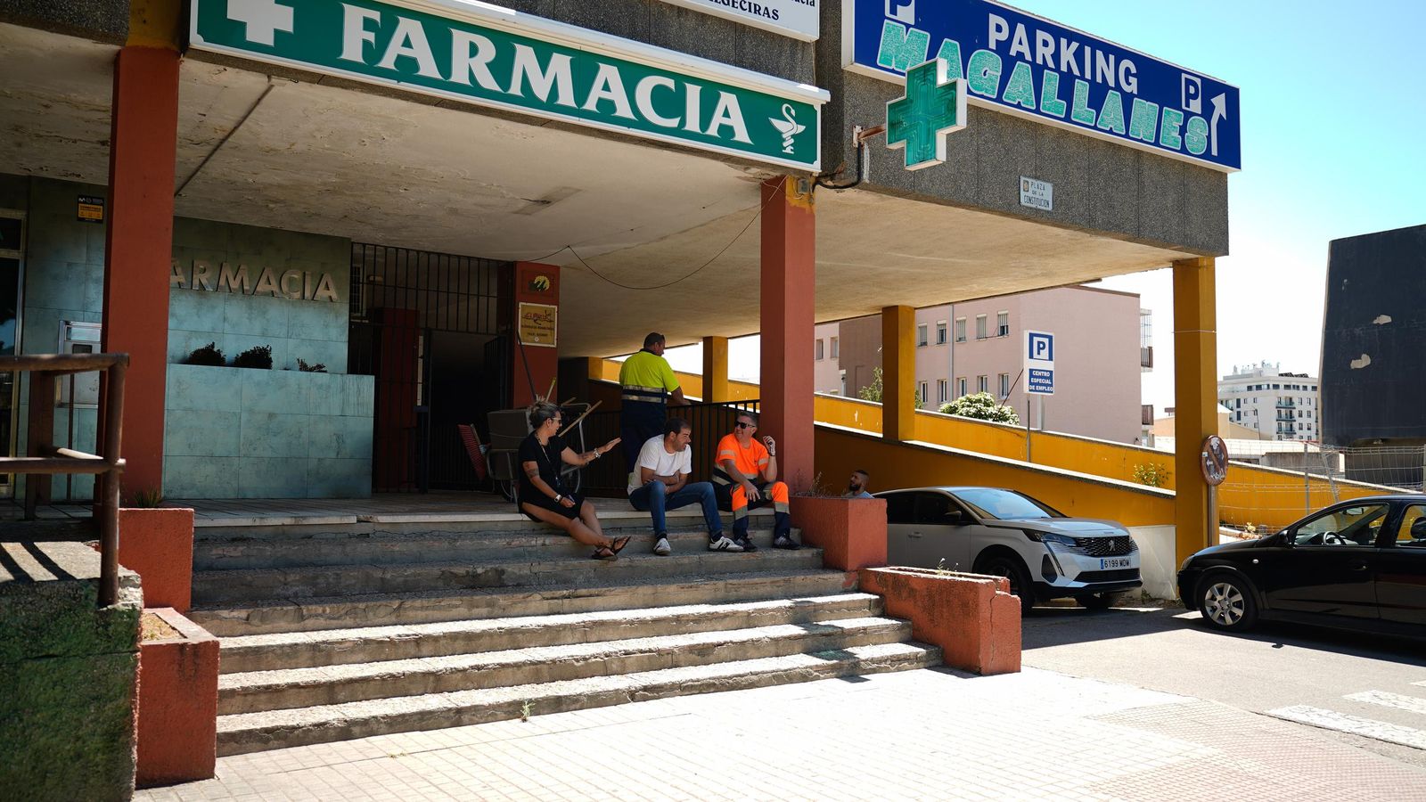 Así es la dejadez en el Centro Cívico de la reconquista.