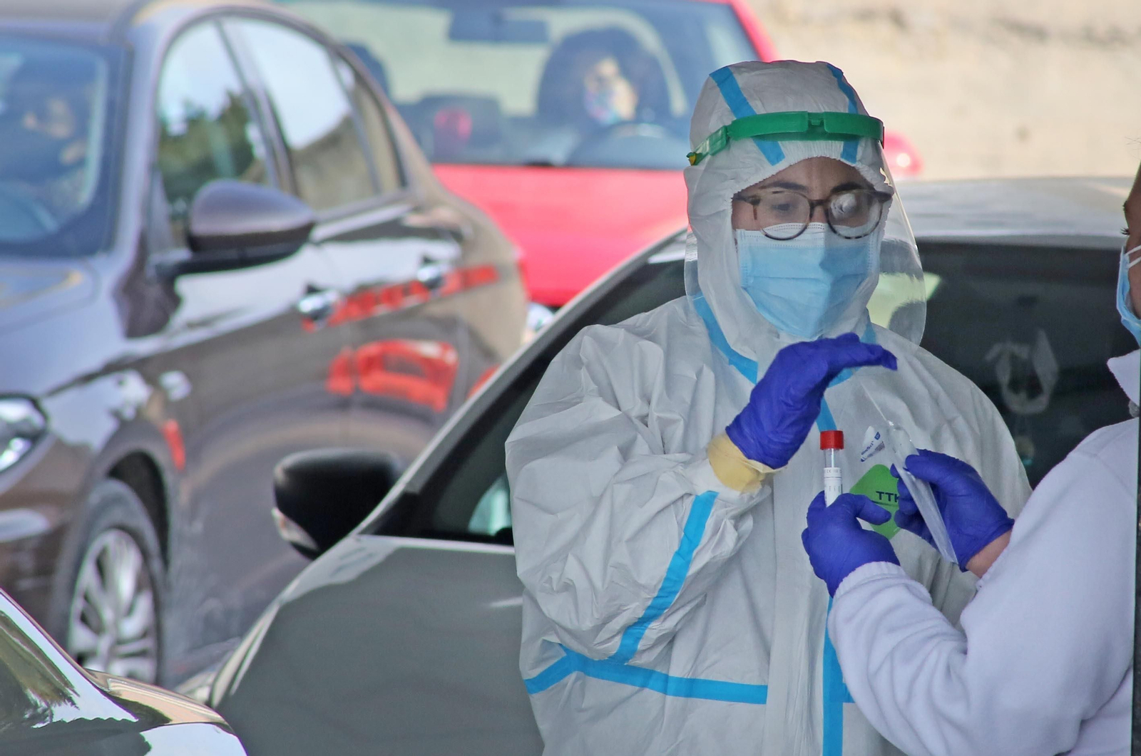 Coronavirus:Intensa jornada de pruebas PCR en el Hospital de Jerez