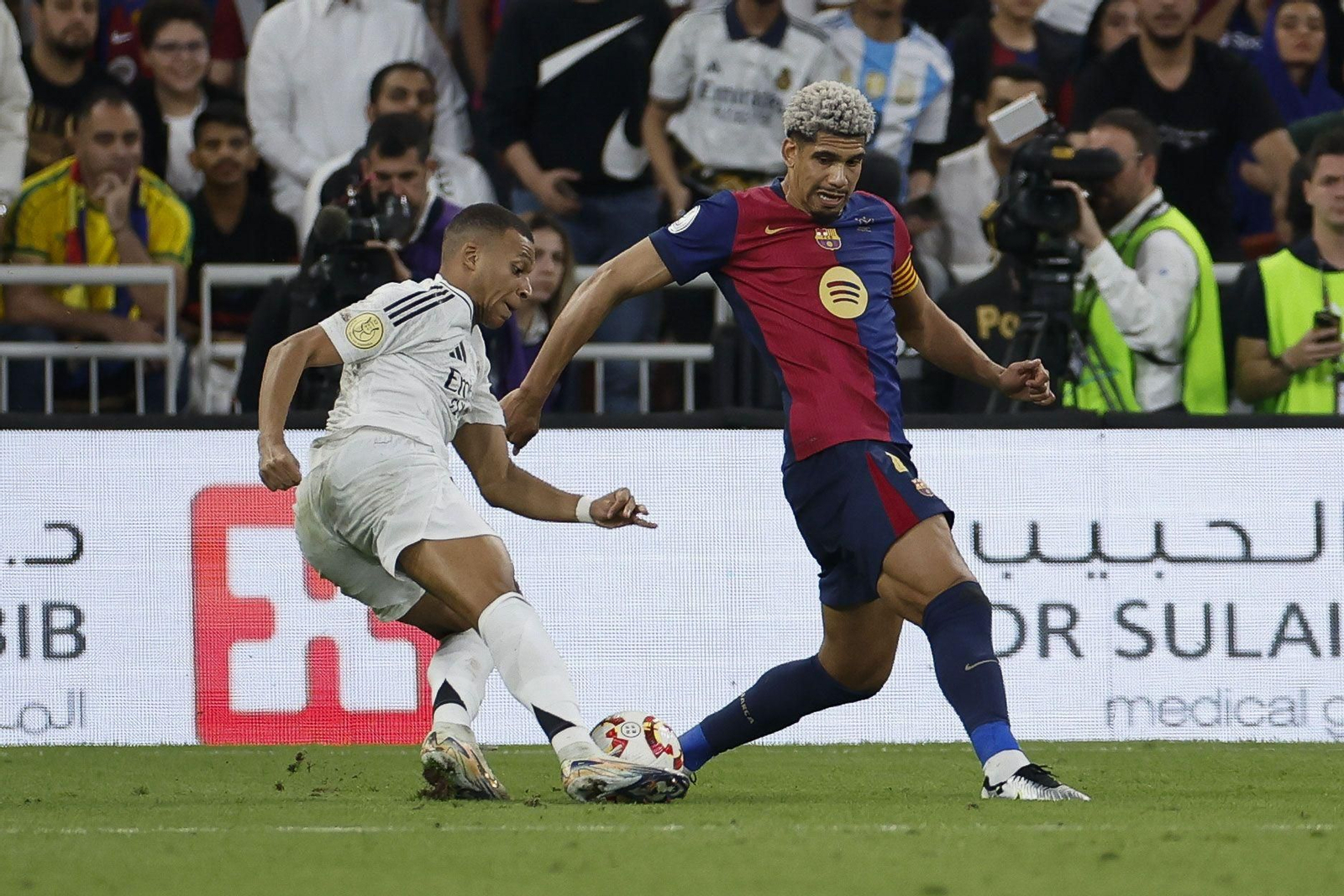 Las fotos de la Supercopa Barcelona - Real Madrid
