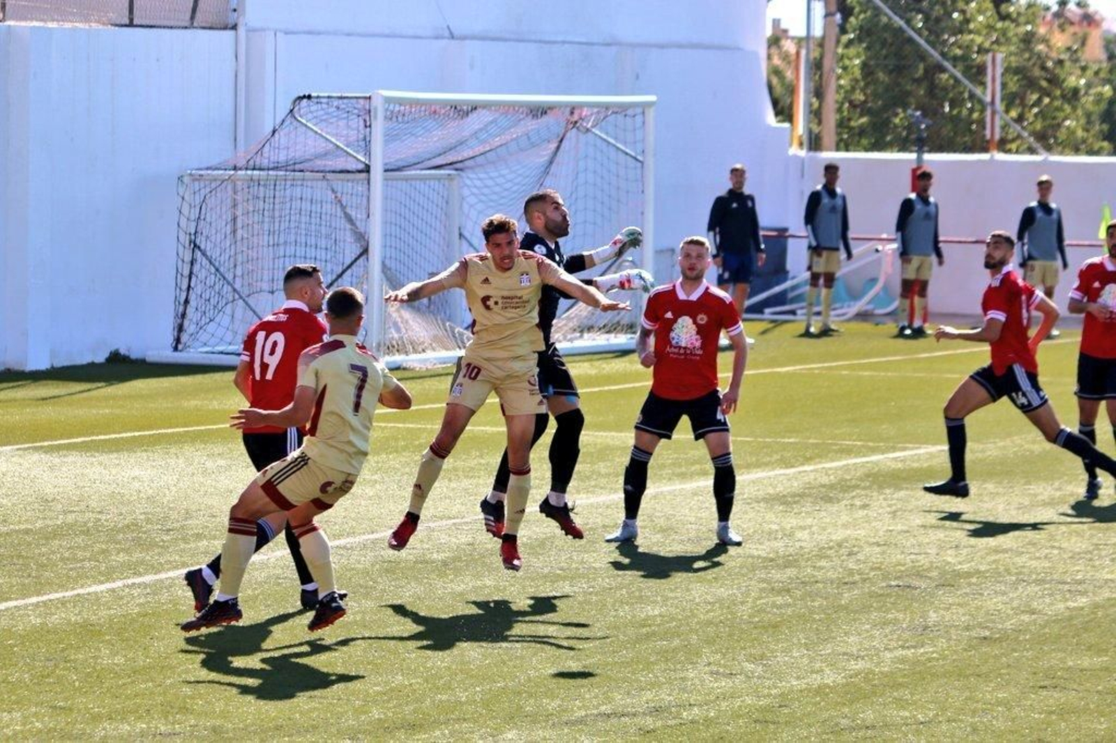 El Huércal-Overa, con la miel en los labios ante el líder (1-1)