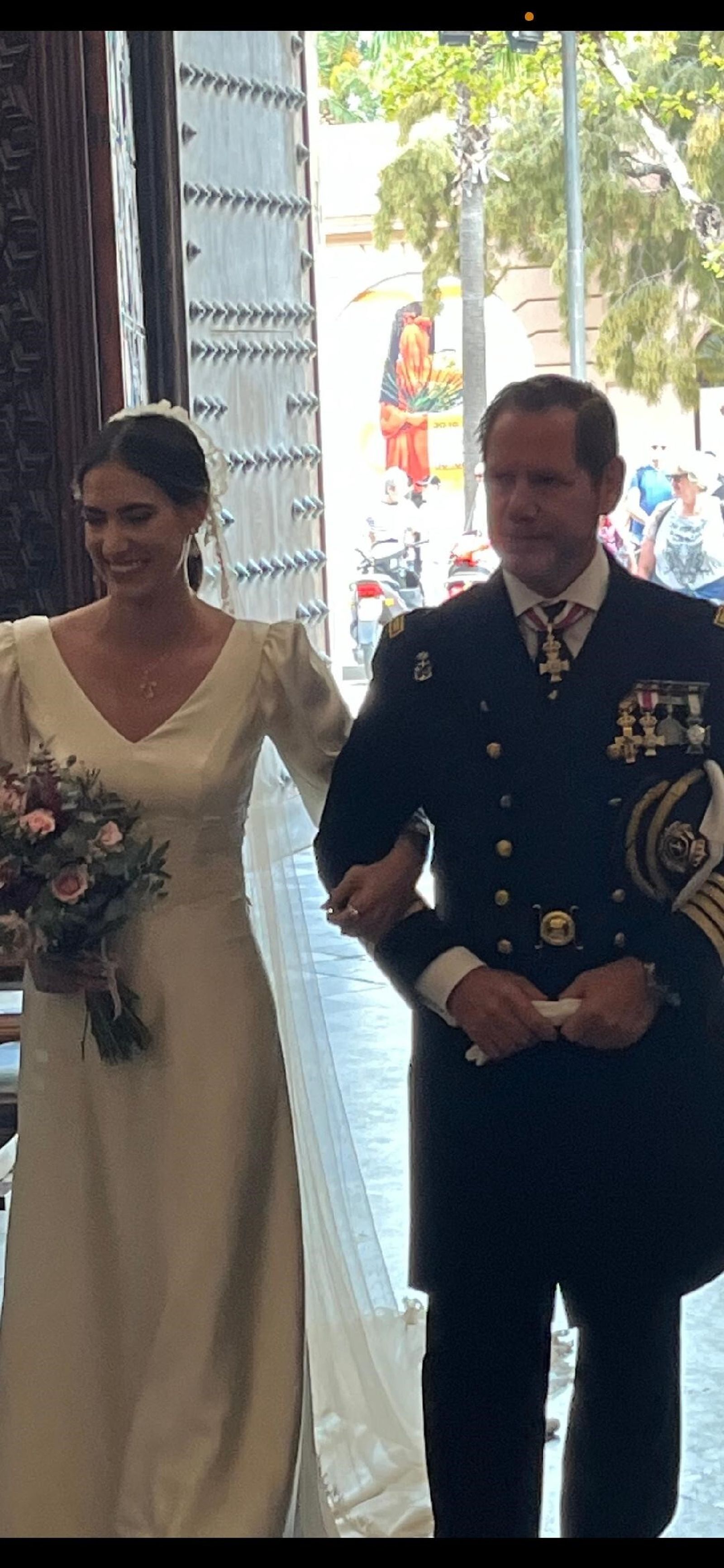 Rosa González-Aller Joly con su padre, Daniel González-Aller Lacalle.