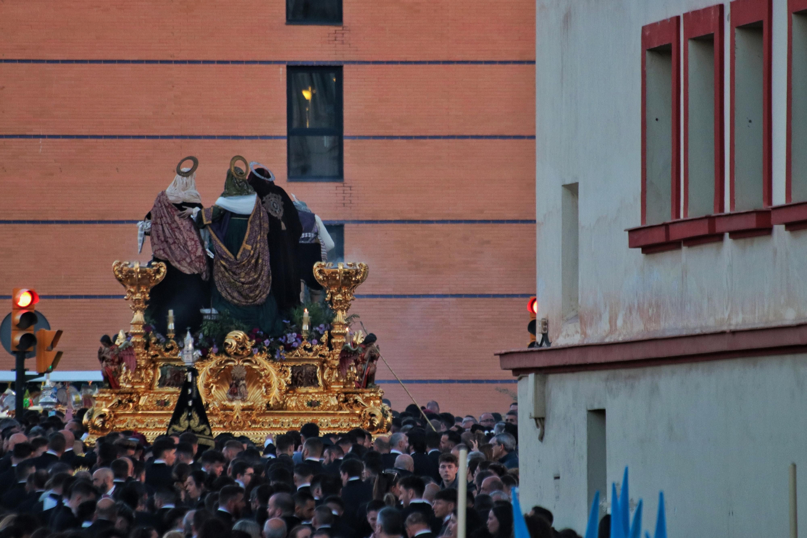 Las fotos de Santo Traslado en el Viernes Santo de Málaga Las fotos de Santo Traslado en el Viernes Santo de Málaga