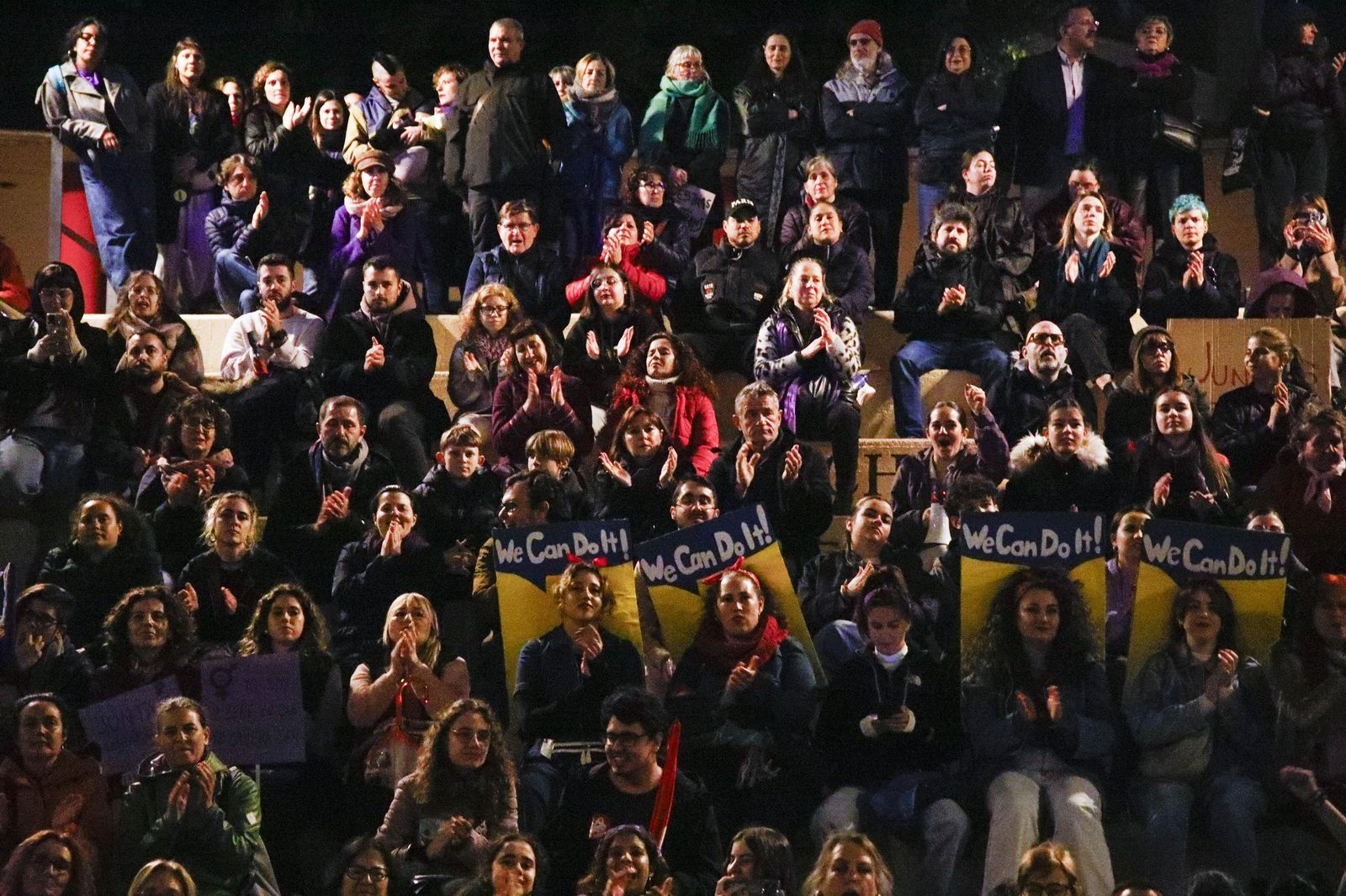 Las imágenes de la manifestación realizada por Asamblea Feminista 8M en Almería