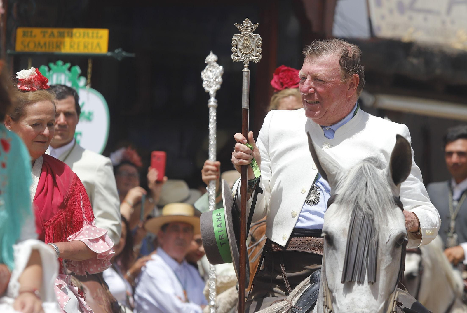 Imágenes del ambiente El Rocío y en Casas de Hermandades