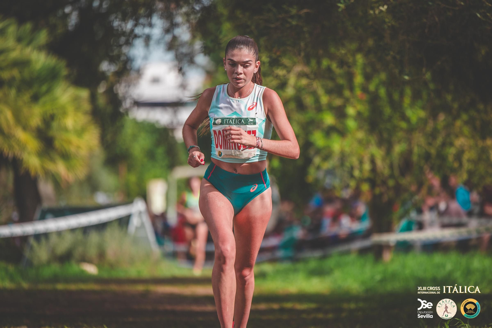 Búscate en las fotos del Cross de Itálica 2025 | 11