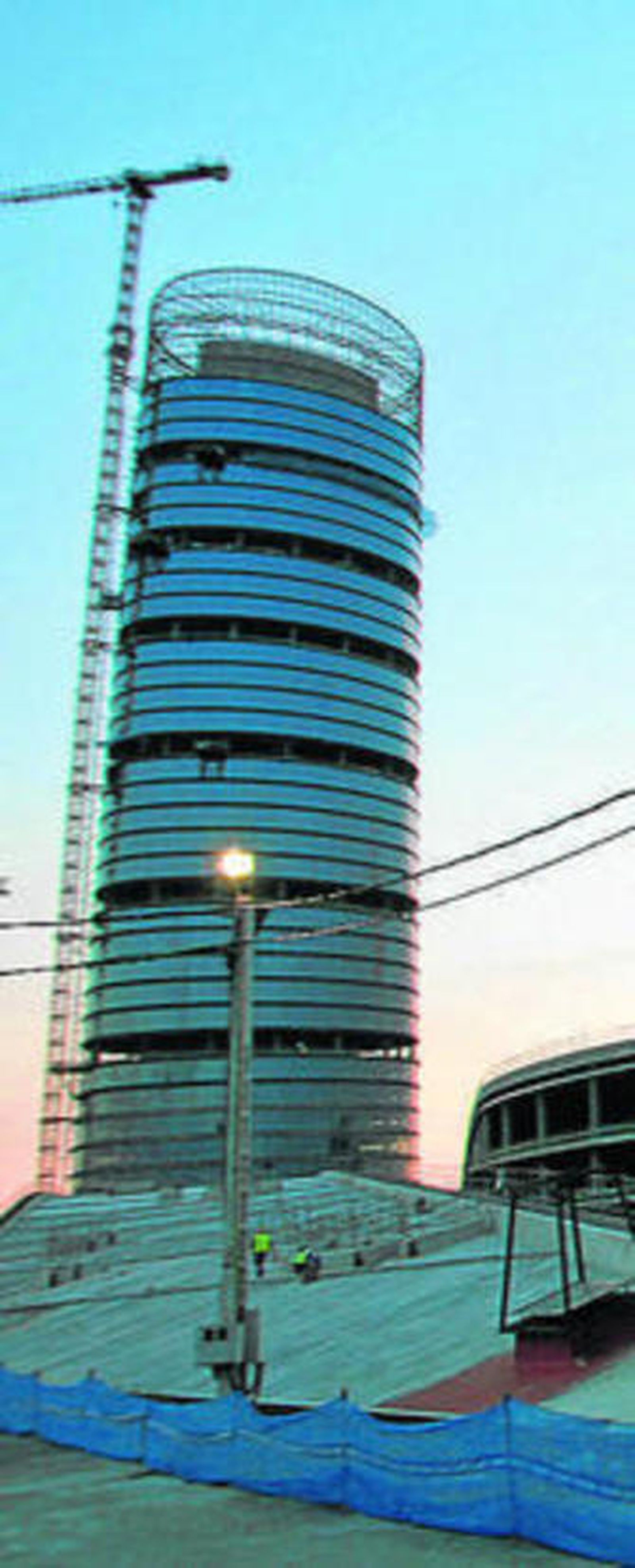 Estado actual de la Torre Pelli.