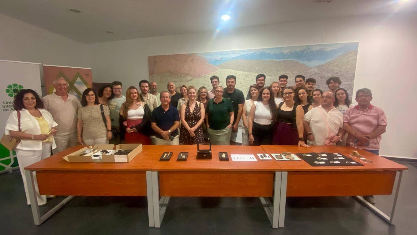 Presentación de los hallazgos en la cueva del Nacimiento del río Cuadros en Bedmar y Garcíez.