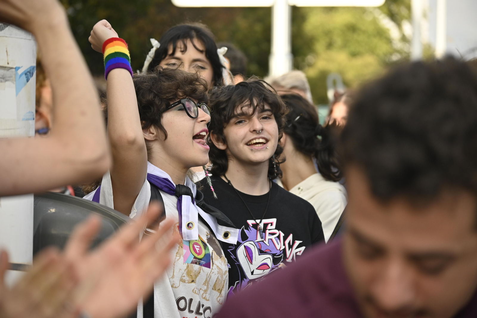 Las mejores imágenes de la manifestacióndel del Orgullo LGTBI en Huelva