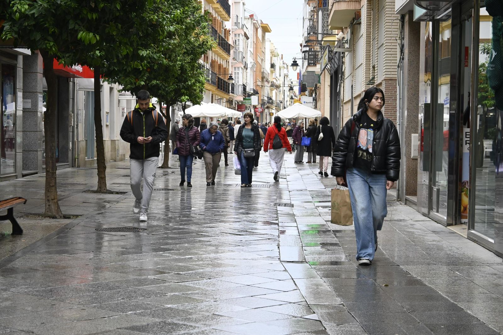 Imágenes de ambiente del martes 4 de marzo en Huelva