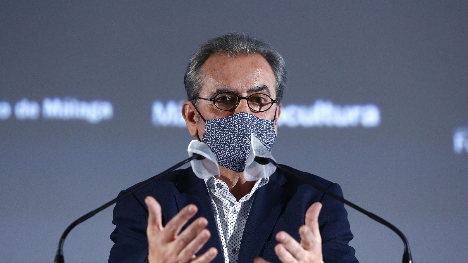 Juan Antonio Vigar, durante la presentación en el Cine Albéniz.