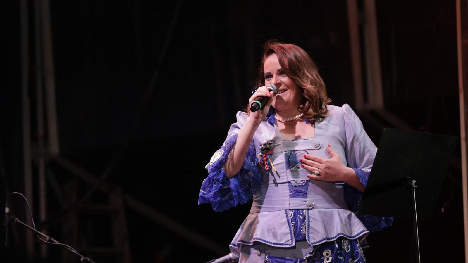 Búscate entre las mejores imágenes de la quema del dios Momo