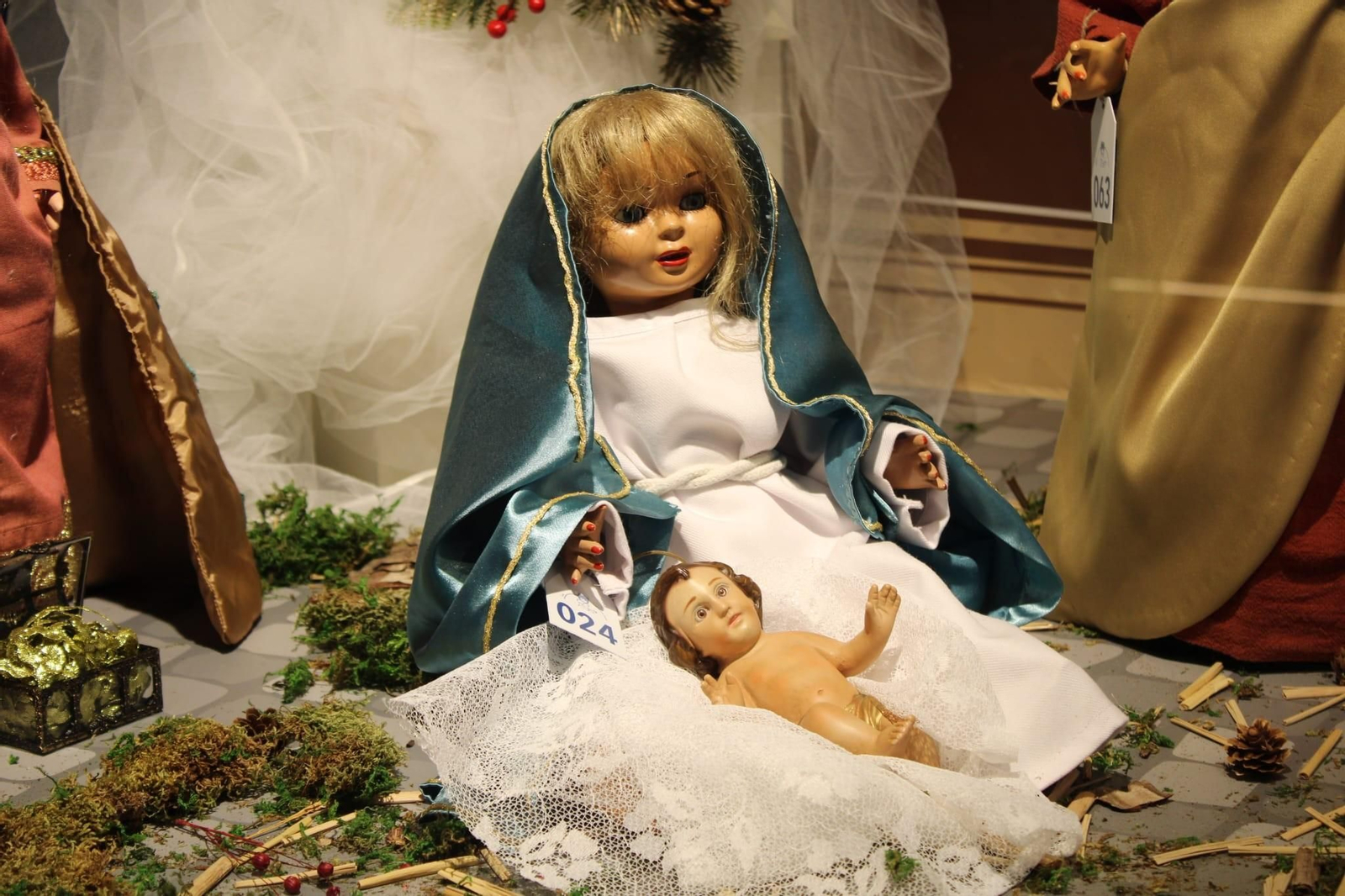 Colección de muñecas María Emilia Lira