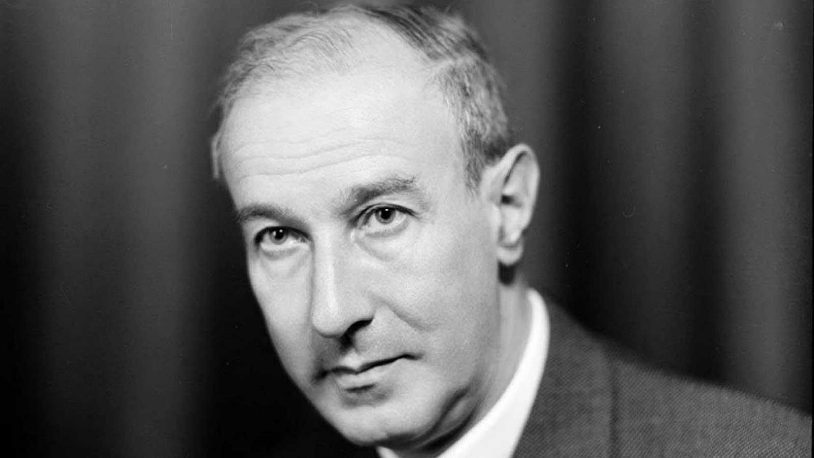 El poeta Gerardo Diego.