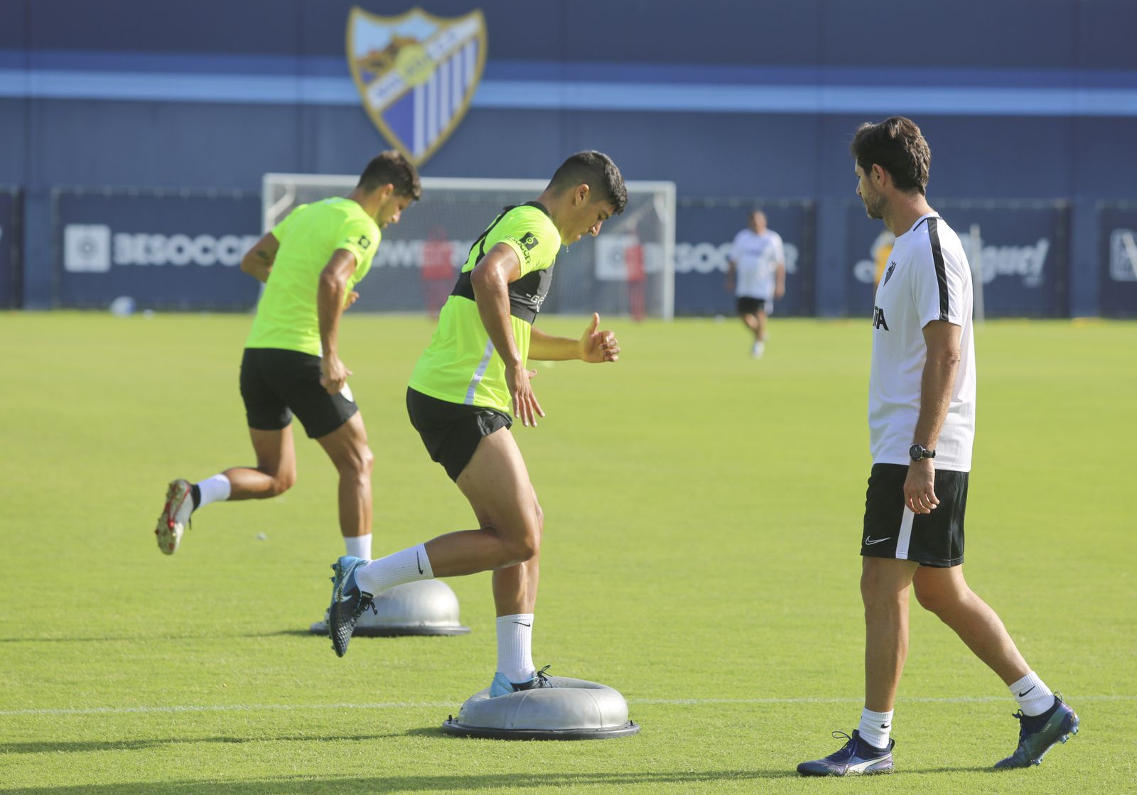 Las fotos del entrenamiento del Málaga en el Anexo de La Rosaleda