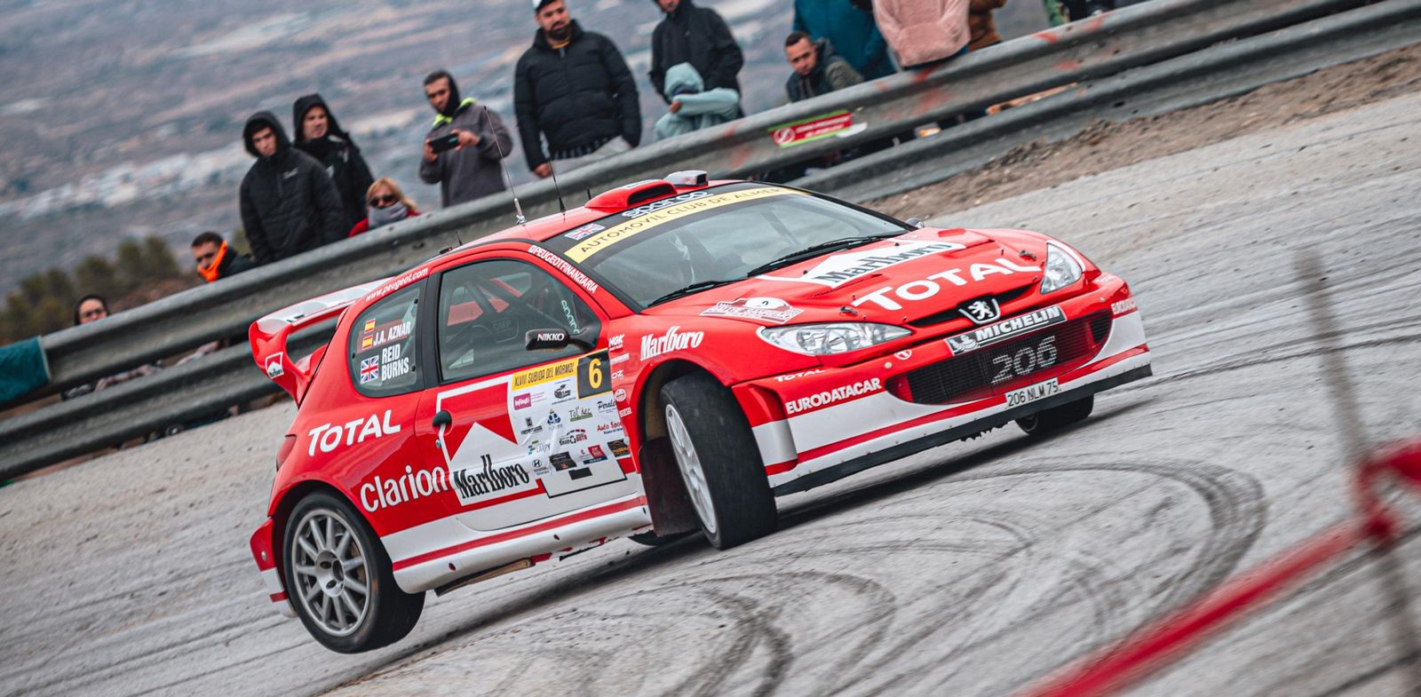 José Antonio Aznar a su paso por uno de los tramos del circuito de la Subida del Mármol en Macael.