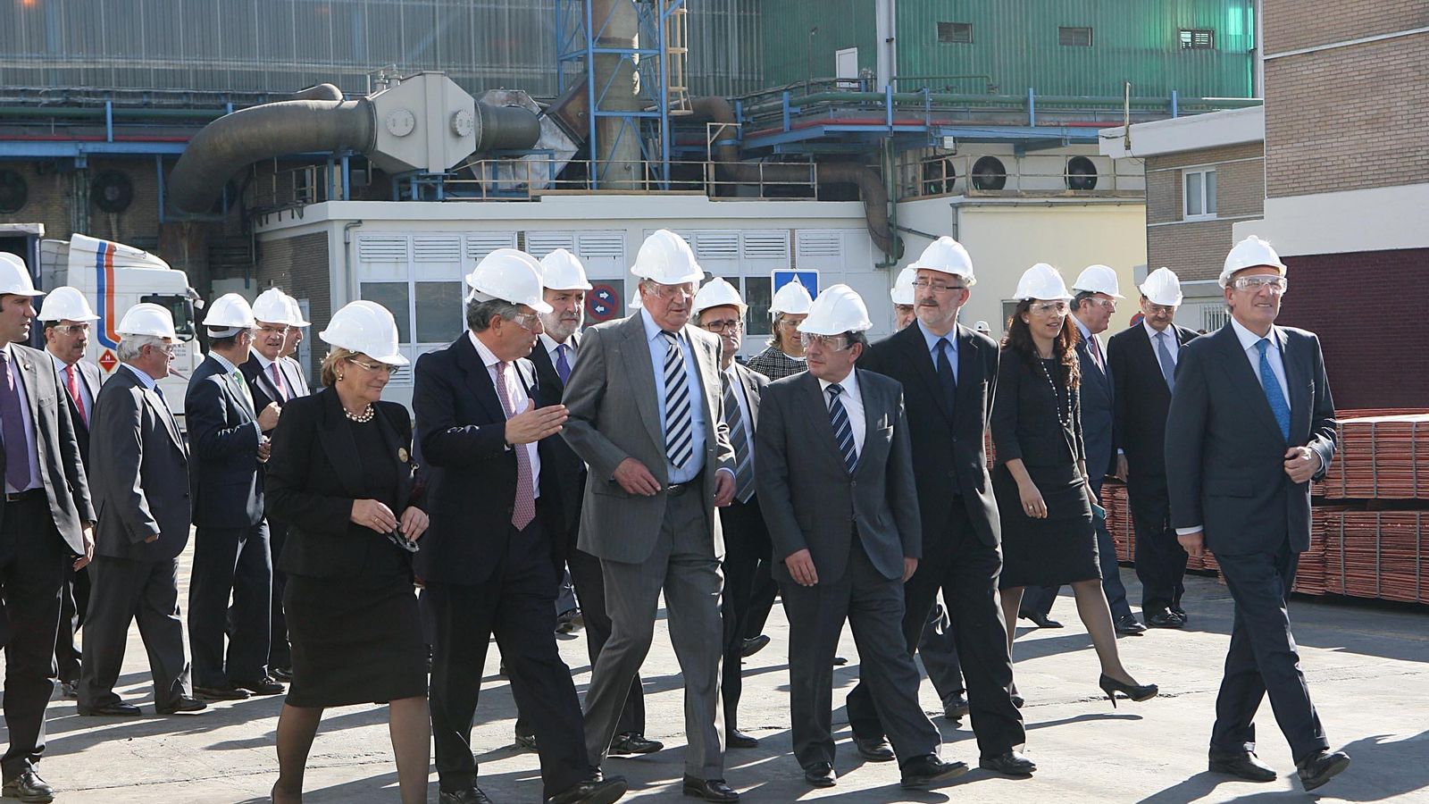las visitas a varias industrias del Polo Químico onubense fueron una constante durante su reinado.