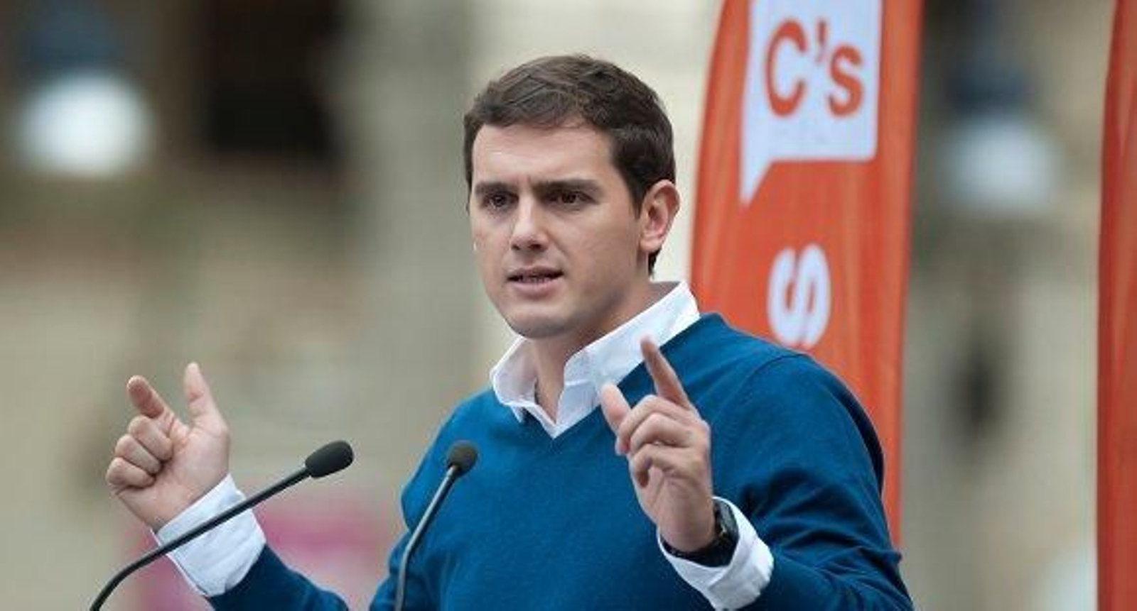 Rivera: "El PP y el PSOE no seguirán aferrados al poder con el apoyo de C's"