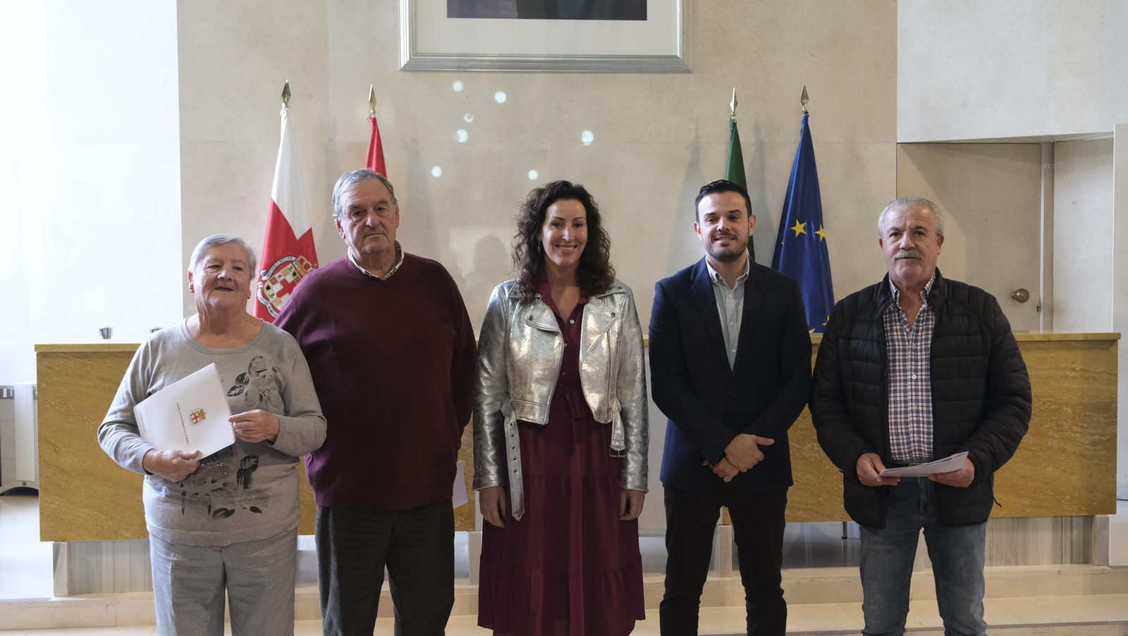 Imágenes de las entregas de subvenciones del Ayuntamiento de Almería a asociaciones de vecinos