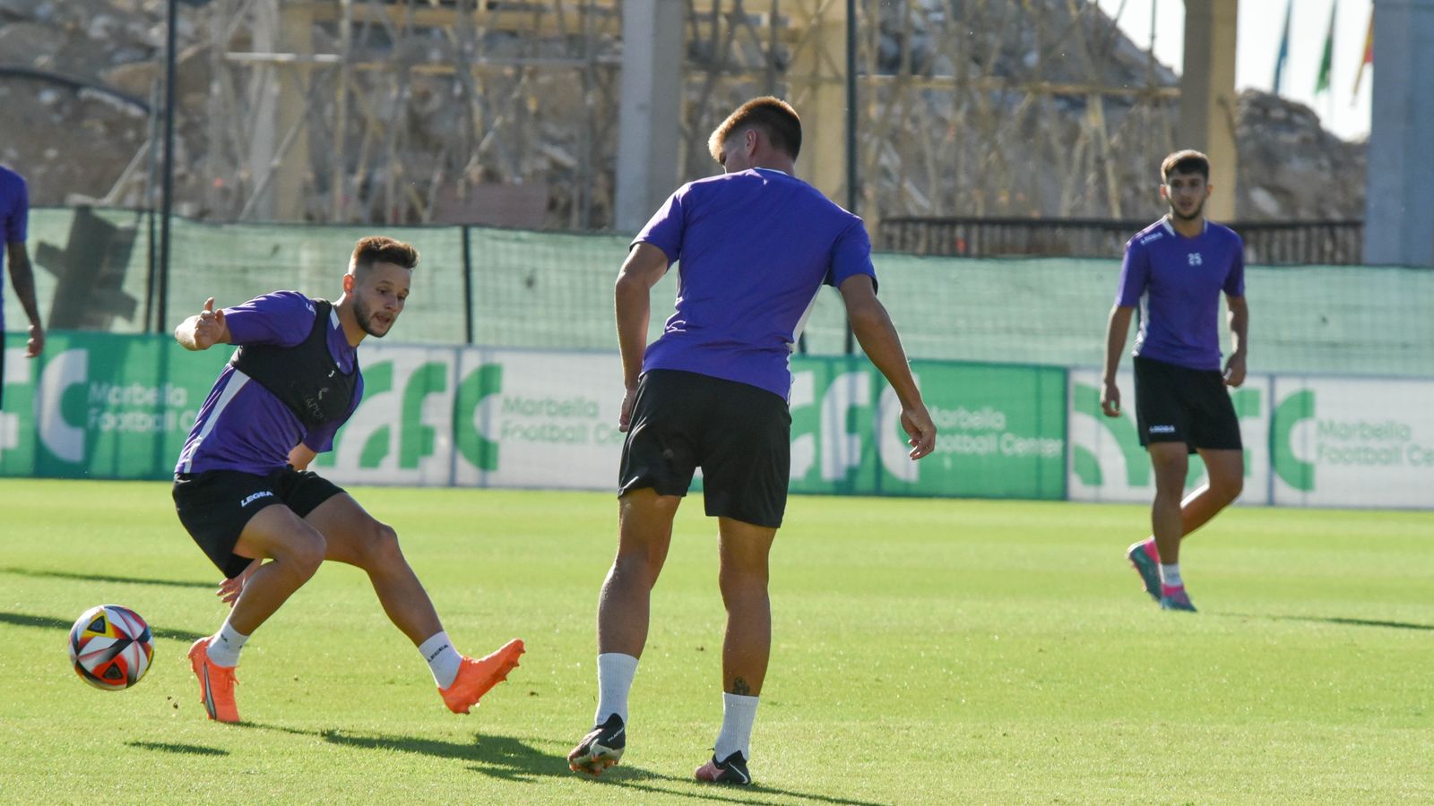 Las fotos del entrenamiento de la Balona previo al partido con el Águilas FC