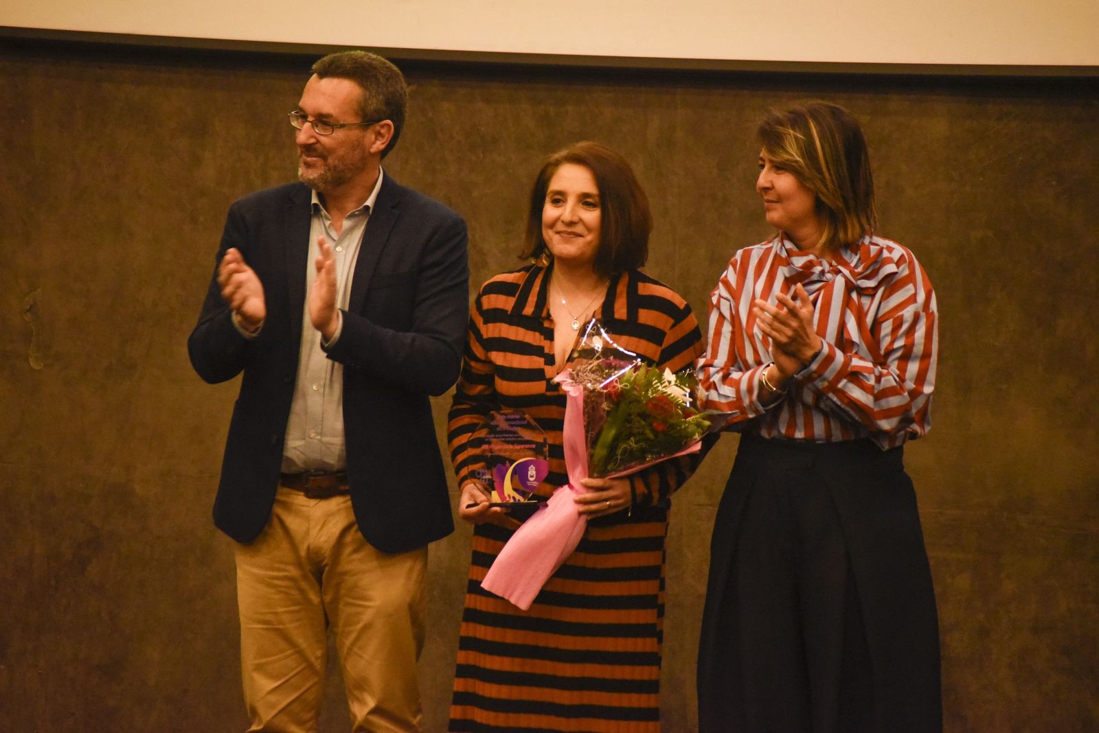 Las fotos de la entrega de los Premios a la Mujer Linense 2026