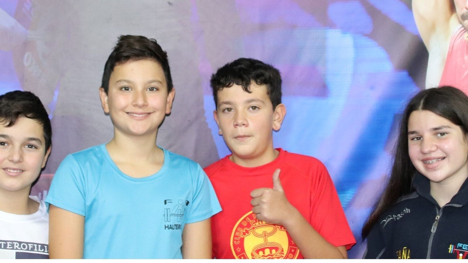 De izquierda a derecha Aimar, Samuel, Óscar y Mónica.