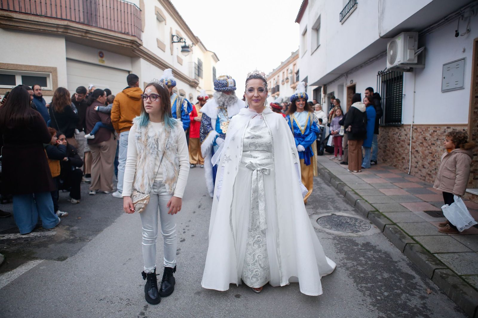 Búscate en las fotos de la cabalgata de Reyes Magos 2026 en Los Barrios