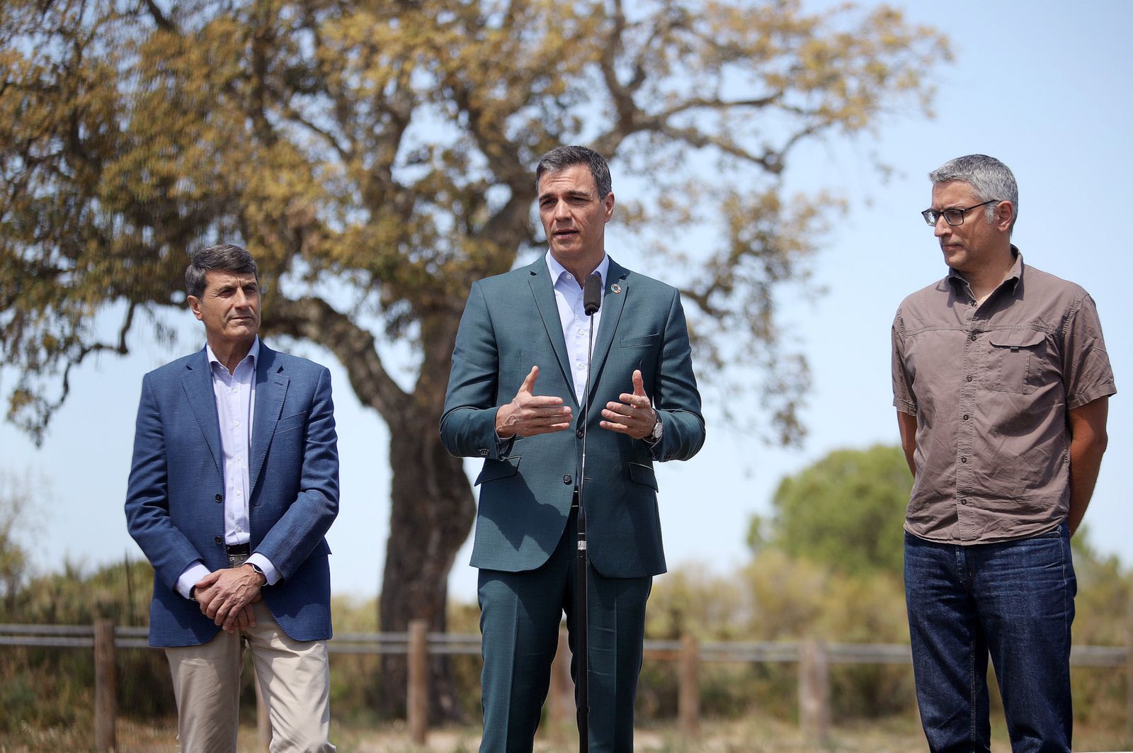 Imágenes de la visita de Pedro Sánchez a Doñana