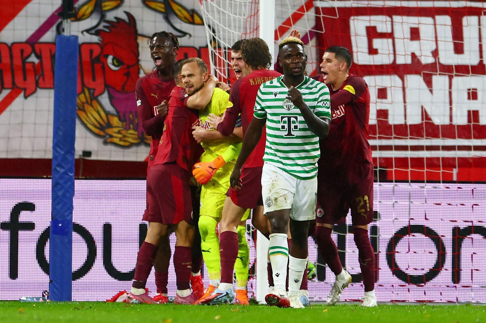 Salzburgo-Ferencvaros (14).jpg