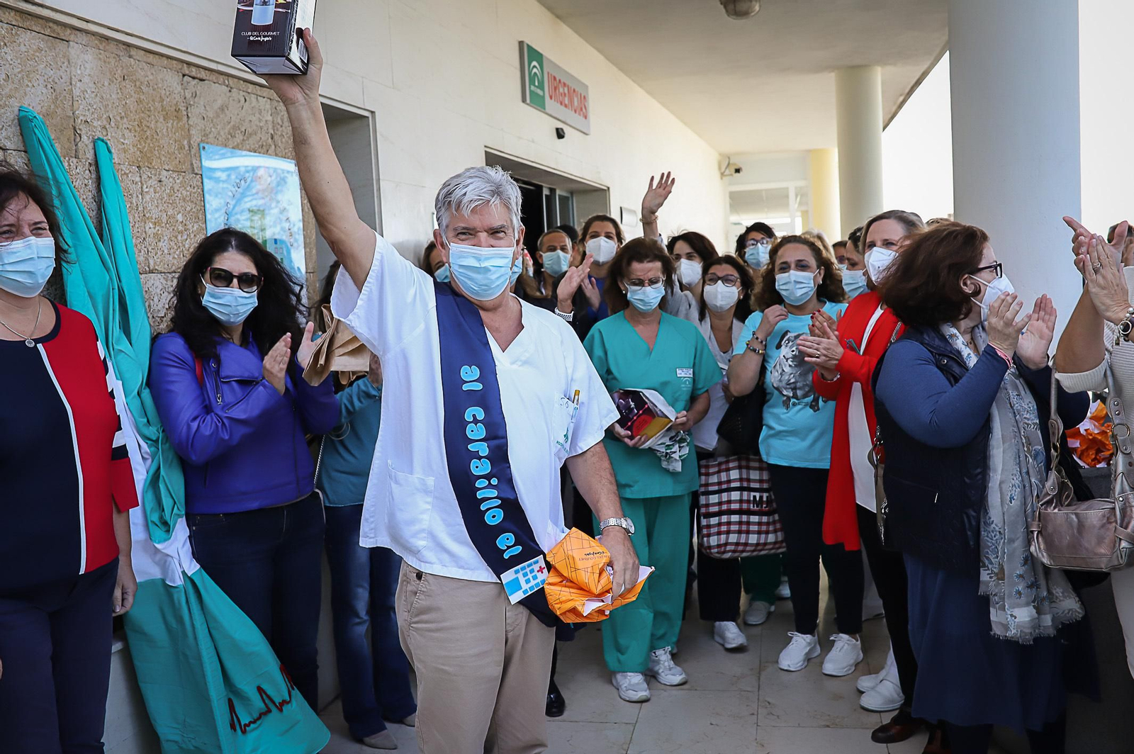 Homenaje al doctor Luis Pérez Bello en el hospital de Jerez
