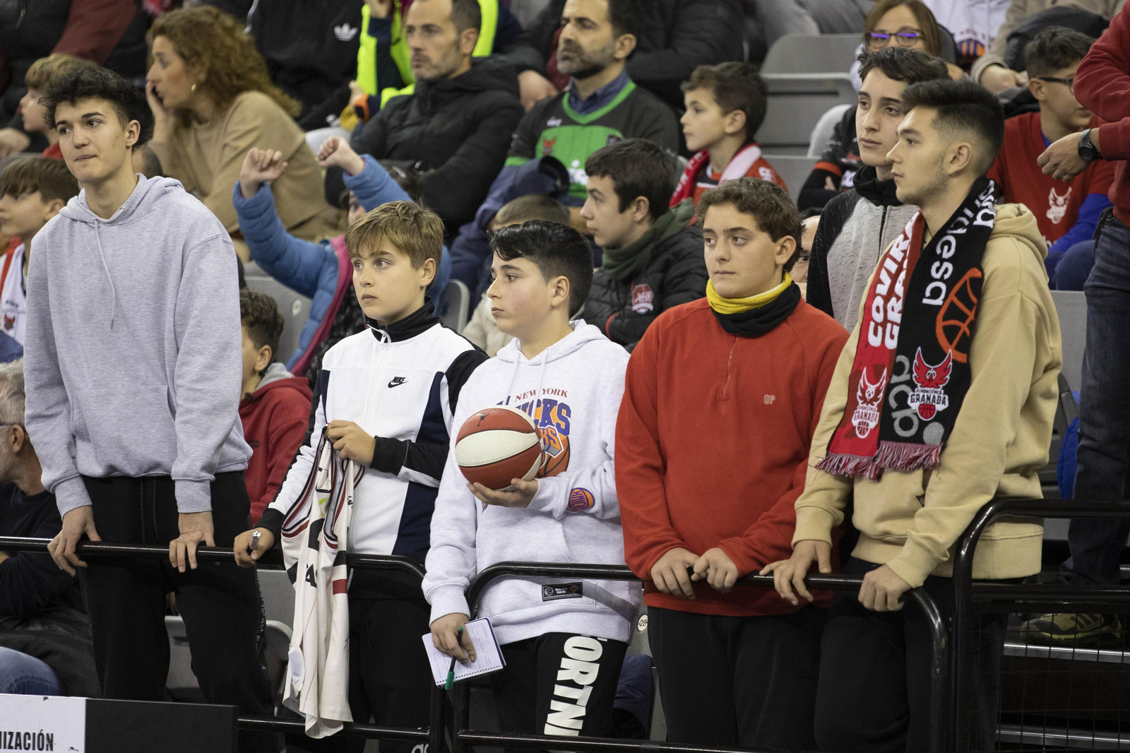 Las imágenes del primer Fénix Game del Covirán Granada