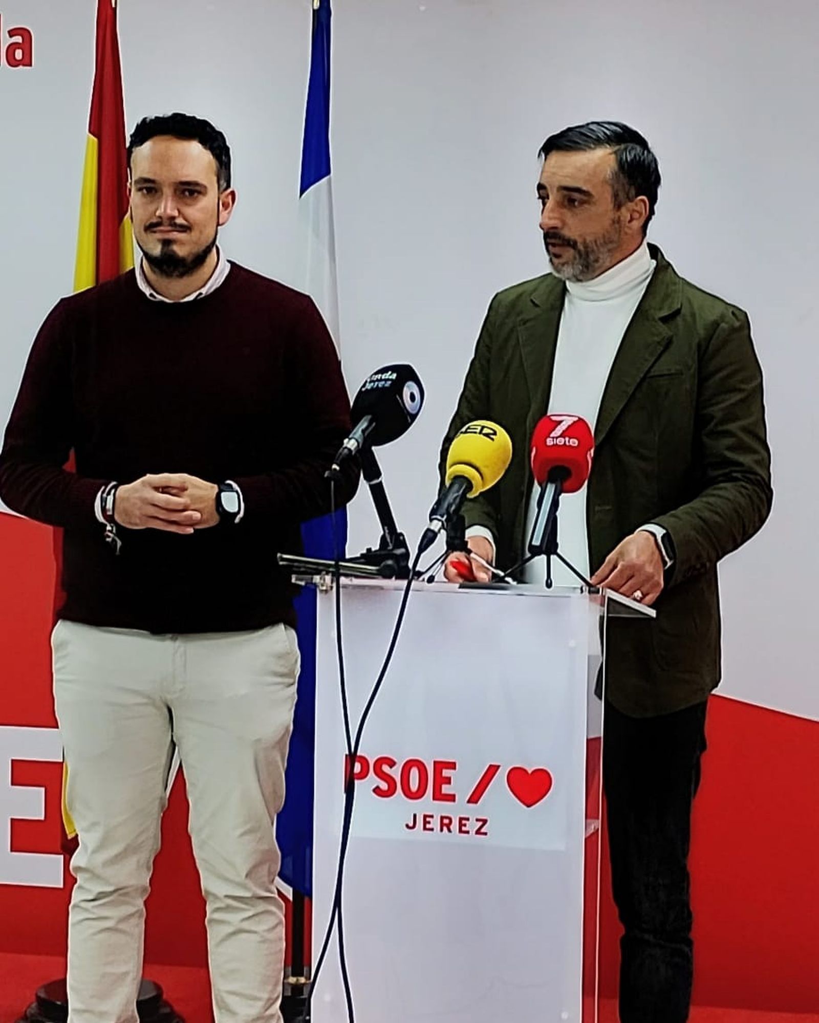 José Antonio Díaz, en la rueda de prensa de este jueves junto a Jesús Alba.