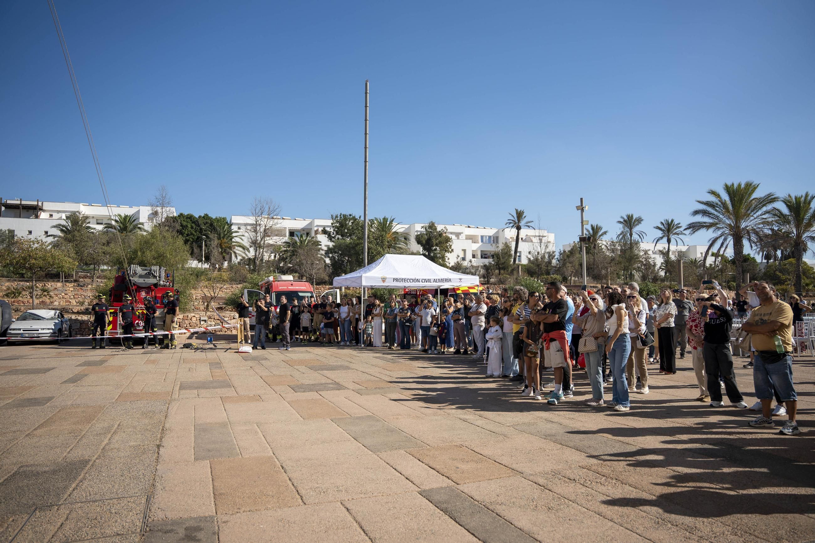 El encuentro Vecinal en el Palacio de Exposiciones y Congresos ‘Cabo de Gata – Ciudad de Almería’ de El Toyo, en imágenes