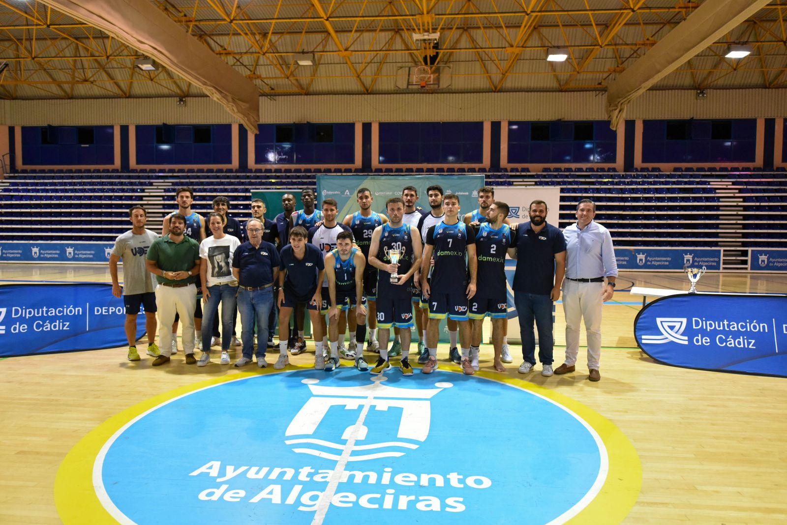 Las fotos del Udea - Ciudad de Huelva de la Copa Diputación de baloncesto