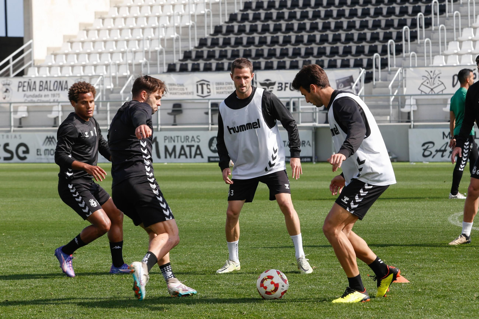 Las fotos del entrenamiento de la Balona previo a su visita al UCAM Murcia