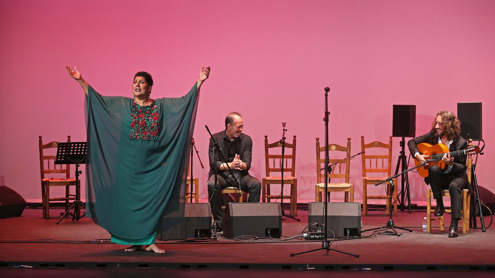 Remedios Amaya triunfa en la tercera noche de la Bienal de San Roque