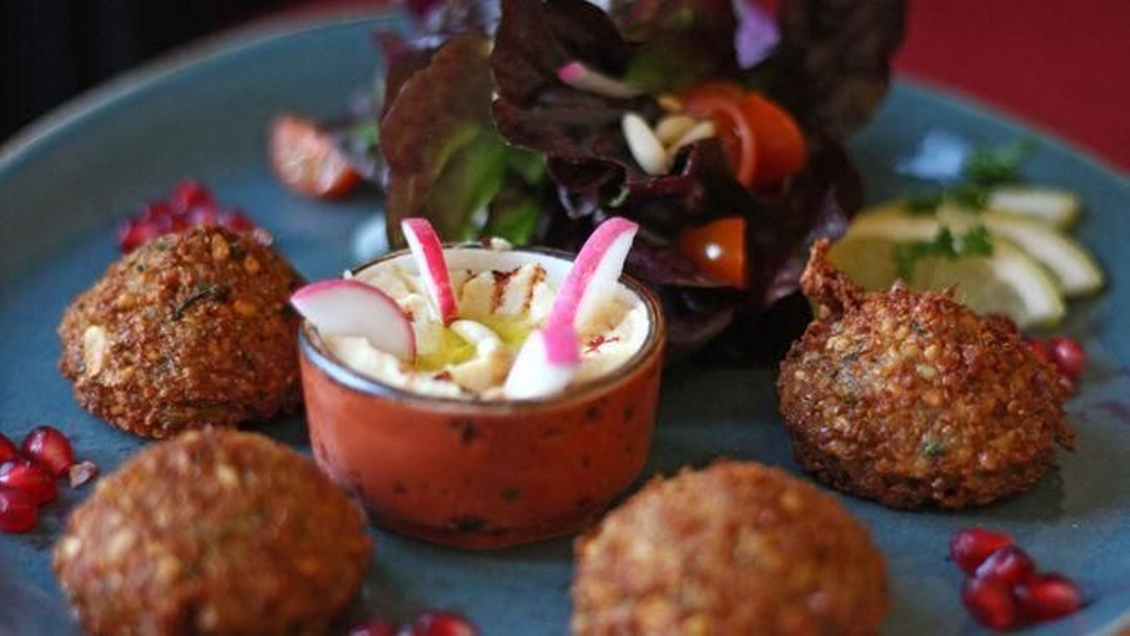 Restaurantes de Granada que merecen una visita aunque no estén recomendados en la Guía Michelin