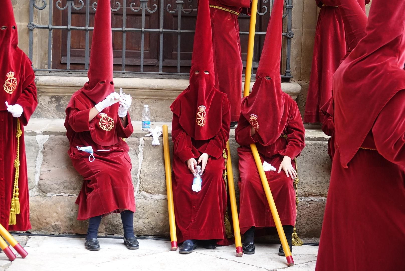 Las fotos de Estudiantes, en el Lunes Santo de Málaga