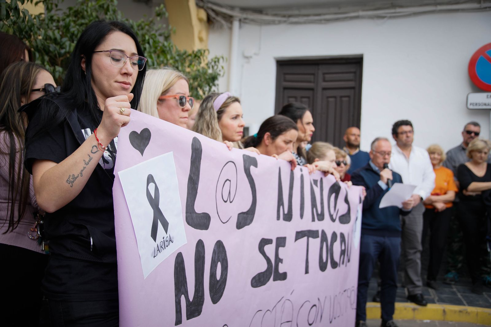 Minuto de silencio en Abla por el parricidio de Las Alcubillas de Alboloduy