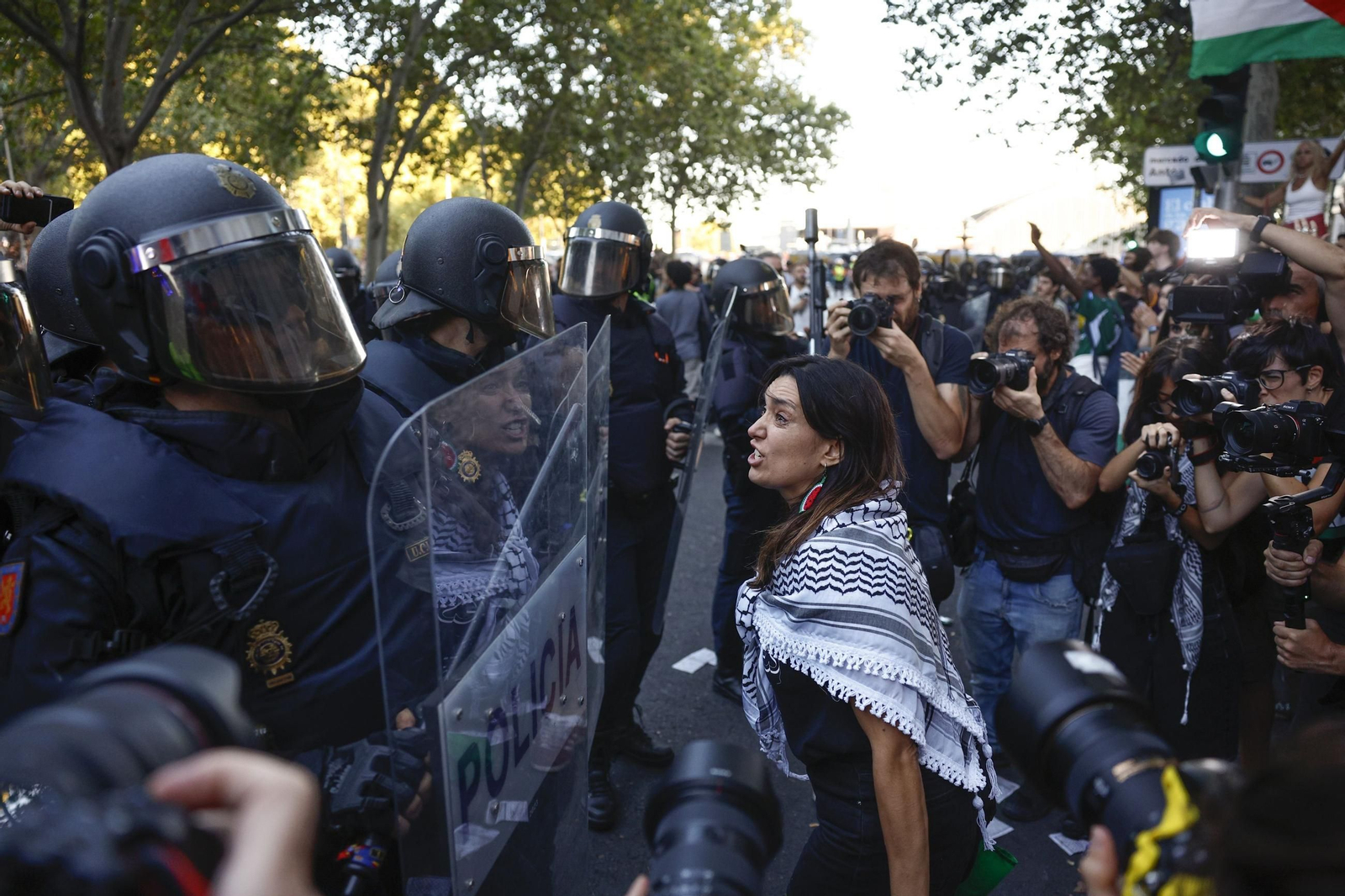 Las fotos de la protestas propalestinas que han obligado a cancelar la última etapa de la Vuelta a España