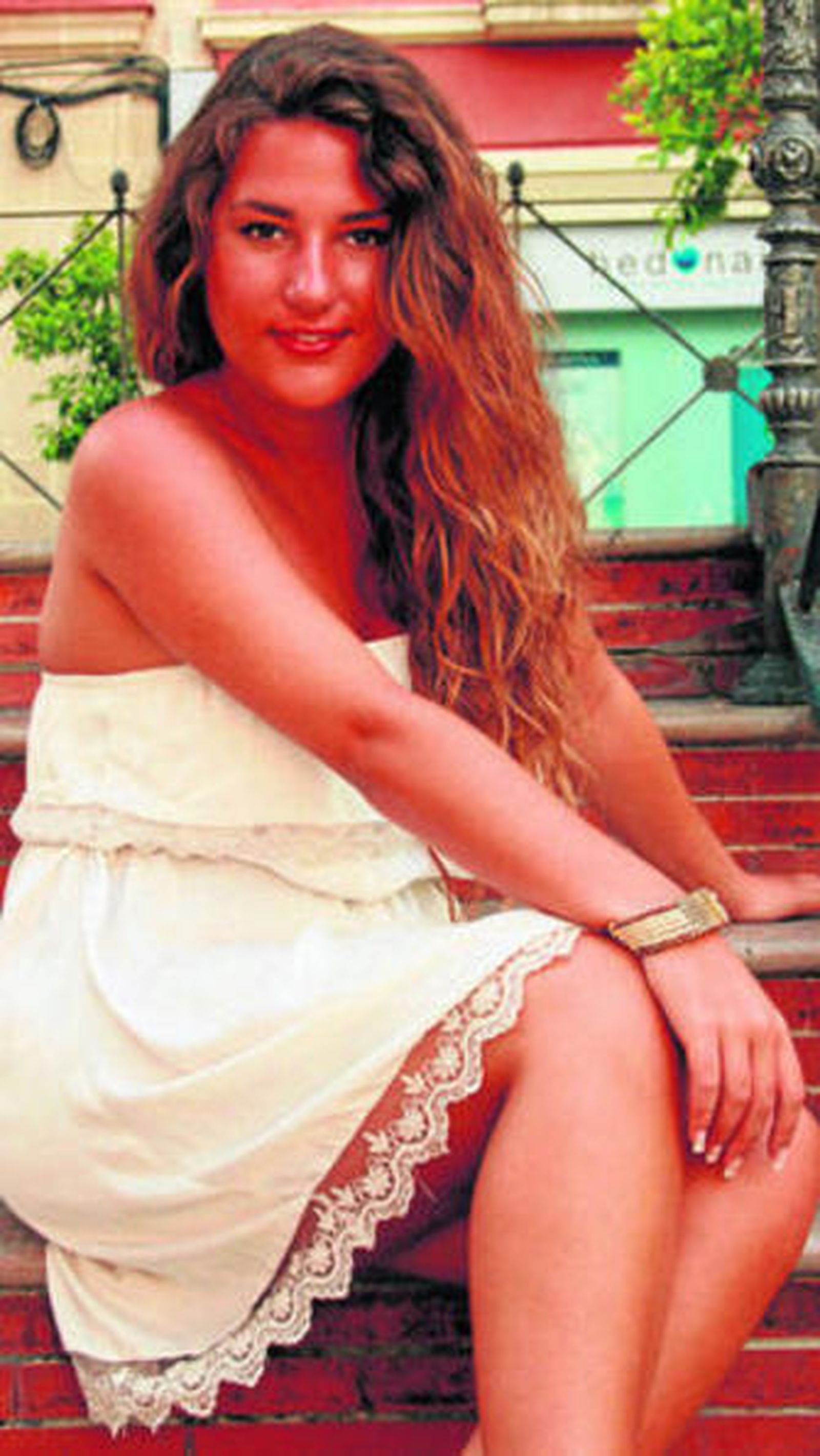 Laura Gallego posa durante la entrevista, días atrás.