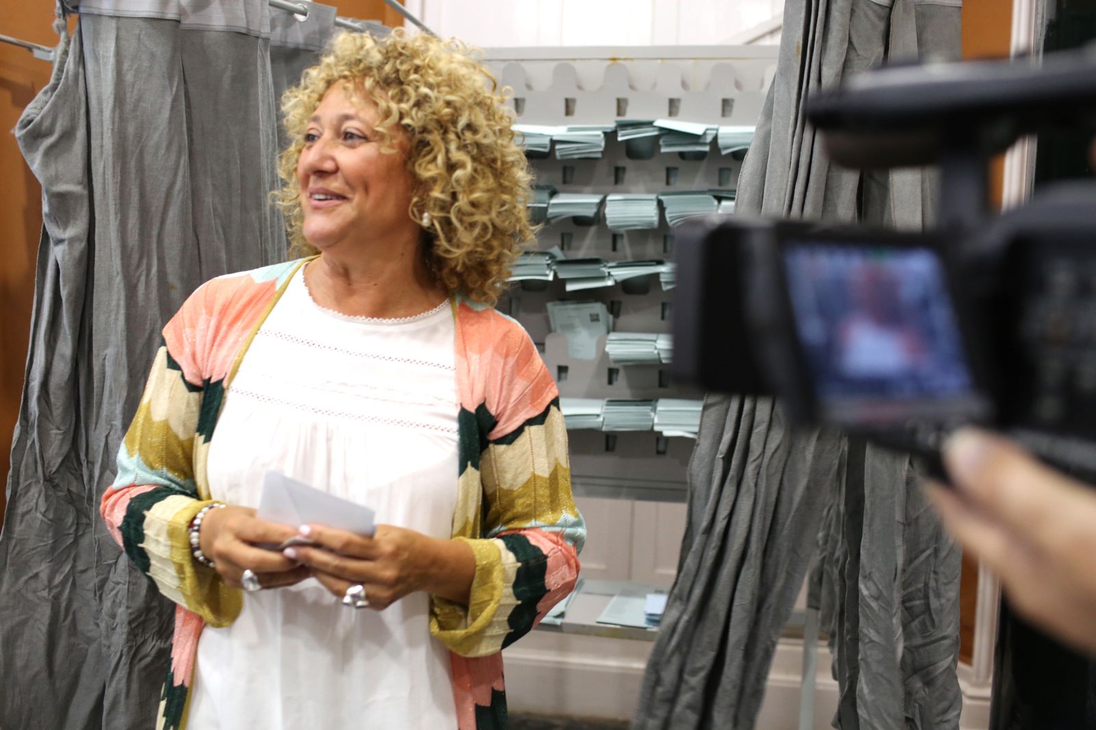 Elecciones 2019 | Pilar Marín, ejerce su derecho al voto