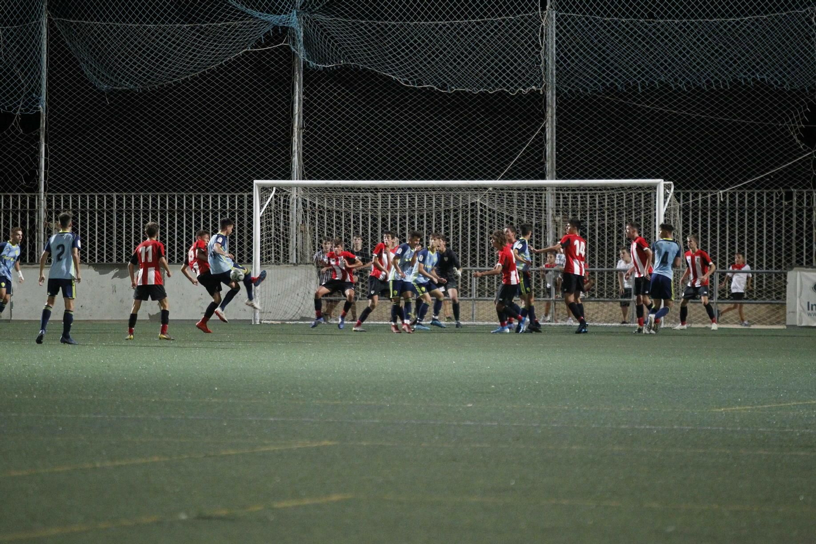 Las imágenes del VII Trofeo de Feria de Fútbol Juvenil 'I Memorial Juan Oncala'
